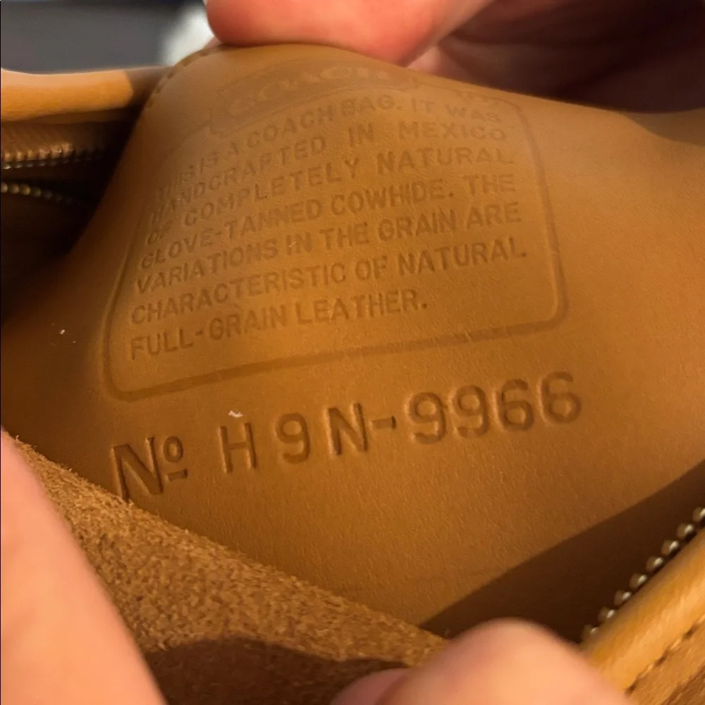 Tan Coach Legacy Zip Hobo with zipper - Picture 2 of 2